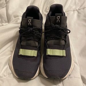 On cloud - cloud novas